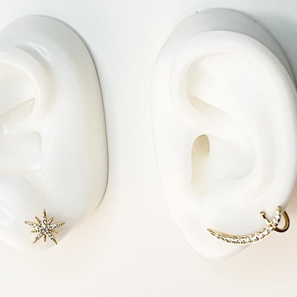 18K Gold Filled Stud-Cuff Earring Crescent and Star Shape - Picture 1 of 6